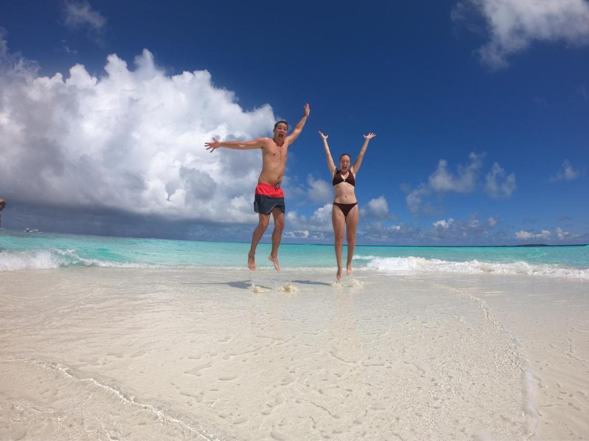 Pelican Beach Maafushi Eksteriør billede